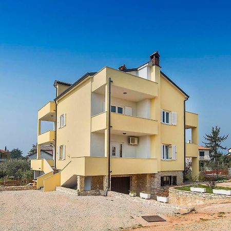 Apartments Goltes Lovrečica Buitenkant foto